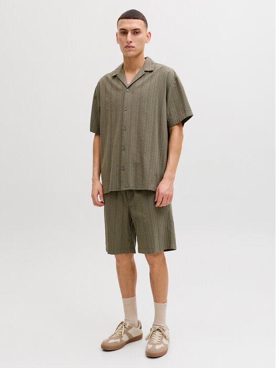 Jack & Jones Komplektasmarškiniai ir sportiniai šortai · Žalia