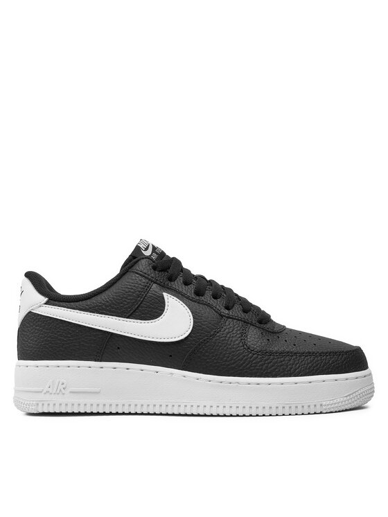 Nike Laisvalaikio batai · Air Force · Juoda