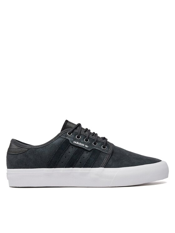 adidas Laisvalaikio batai · Juoda