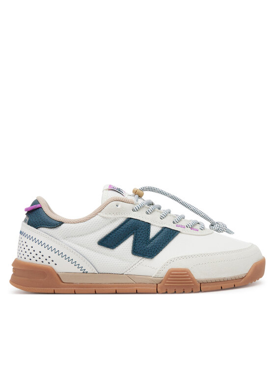 New Balance Laisvalaikio batai · Smėlio