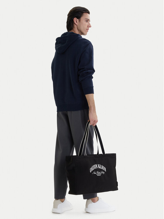 Calvin Klein Krepšys · Juoda
