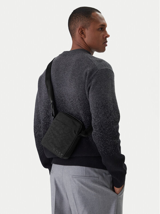 BOSS Maža rankinė · Juoda