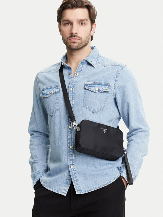 Guess Maža rankinė · Juoda