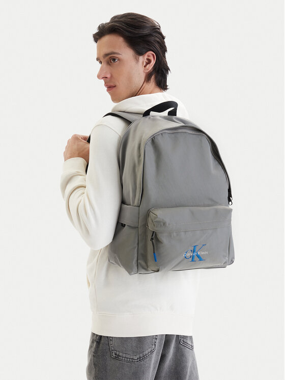 Calvin Klein Kuprinės · Pilka