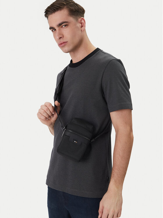 BOSS Maža rankinė · Juoda