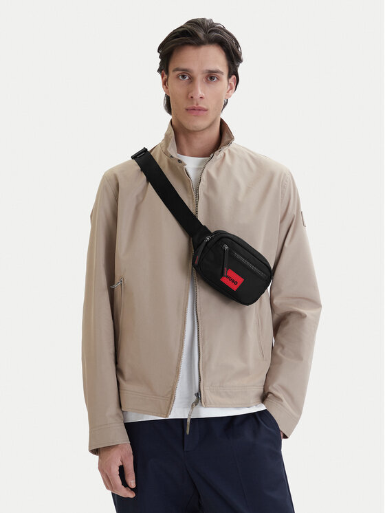 HUGO Rankinė ant juosmens﻿ · Juoda