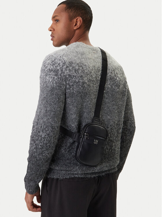 HUGO Maža rankinė · Juoda