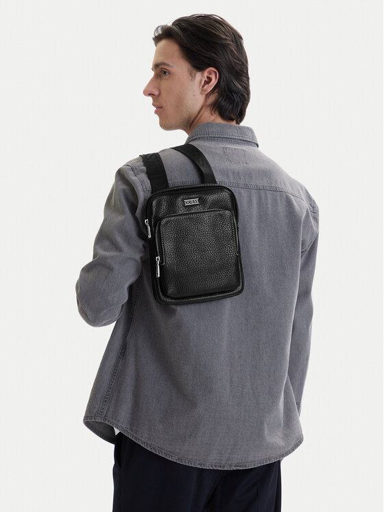 Guess Maža rankinė · Juoda