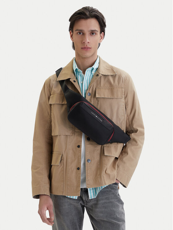 Tommy Hilfiger Rankinė ant juosmens﻿ · Juoda