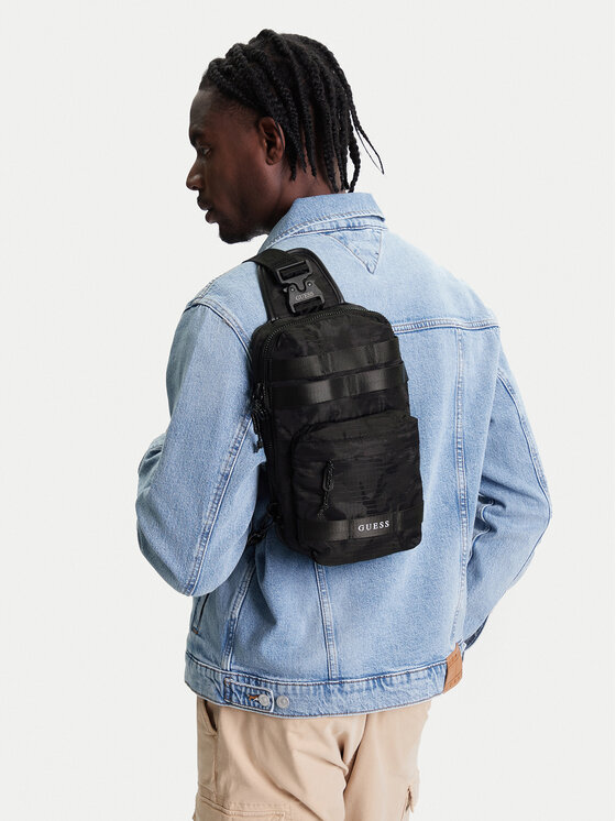 Guess Kuprinės · Juoda