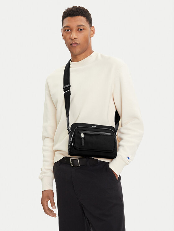 BOSS Maža rankinė · Juoda