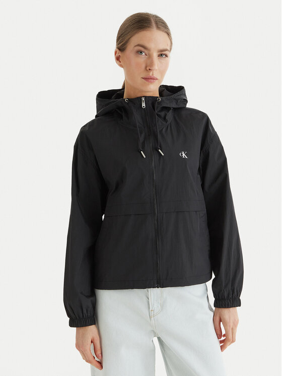 Calvin Klein Jeans Neperpučiama striukė · Juoda