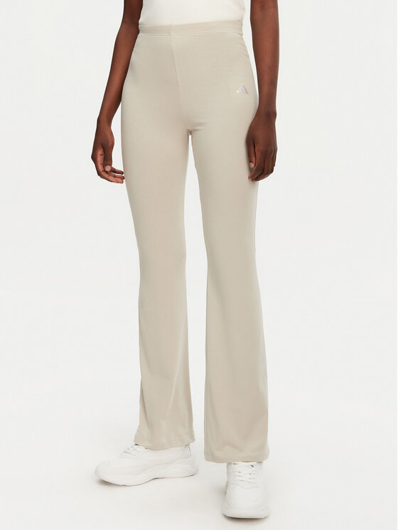 adidas Tamprės · Smėlio