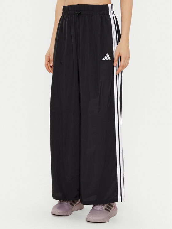 adidas Sportinės kelnės · Juoda · Relaxed Fit