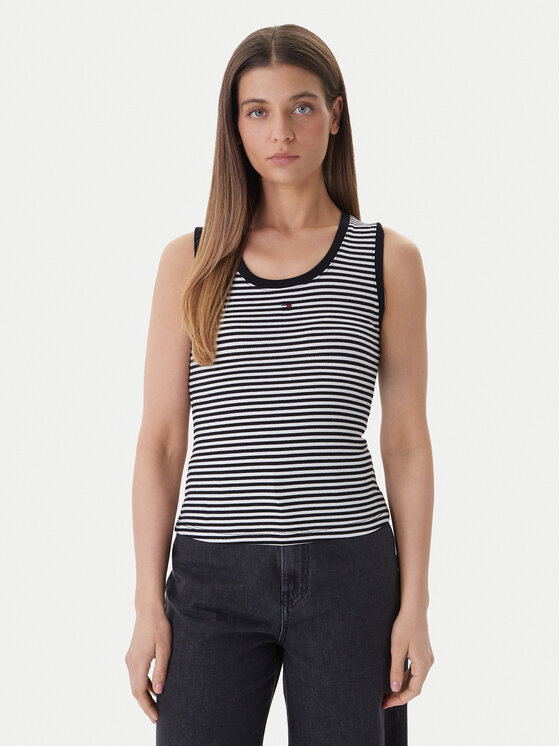 Tommy Jeans Marškinėliai · Juoda