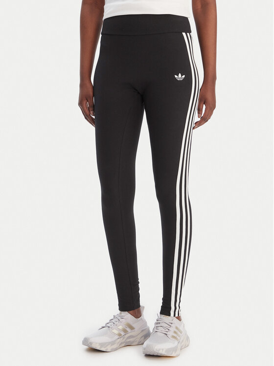adidas Tamprės · Juoda