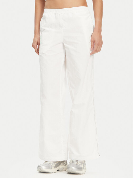 Puma Sportinės kelnės · Balta · Relaxed Fit