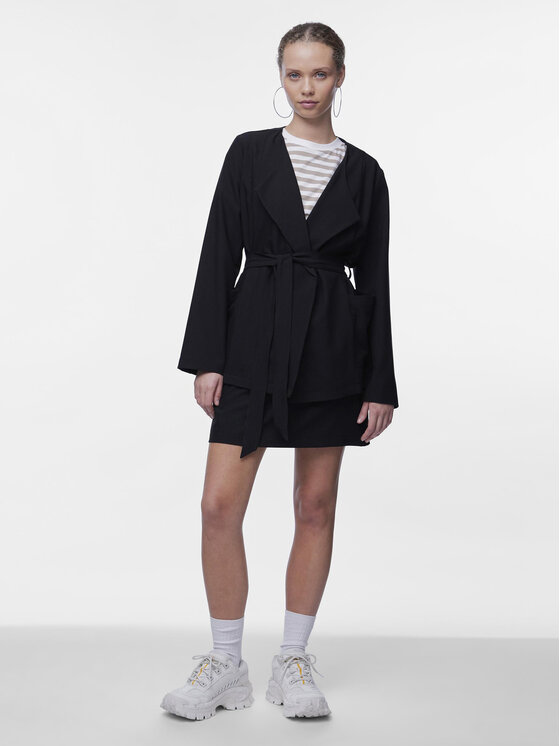 Pieces Švarkas · Juoda · Regular Fit