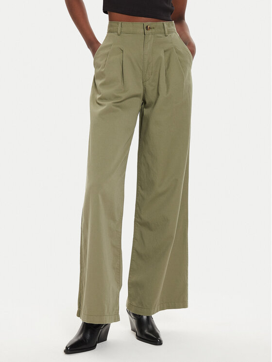 Levi's® Medžiaginės kelnės · Žalia · Regular Fit
