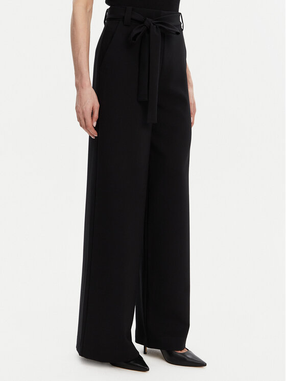 French Connection Palazzo kelnės · Juoda · Regular Fit