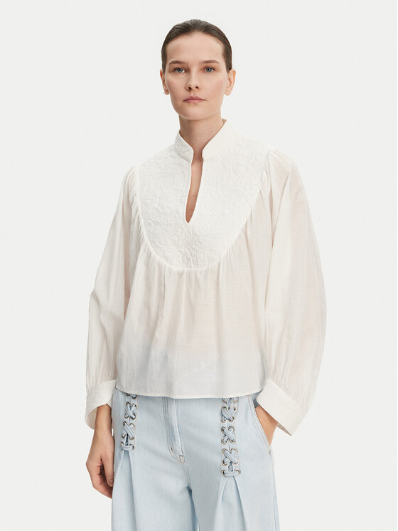 Munthe Palaidinė · Écru