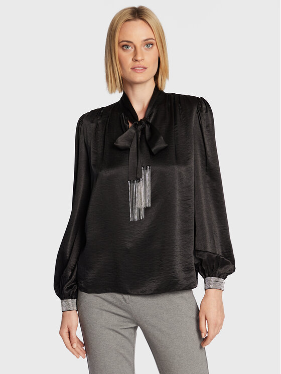 Nissa Palaidinė · Juoda