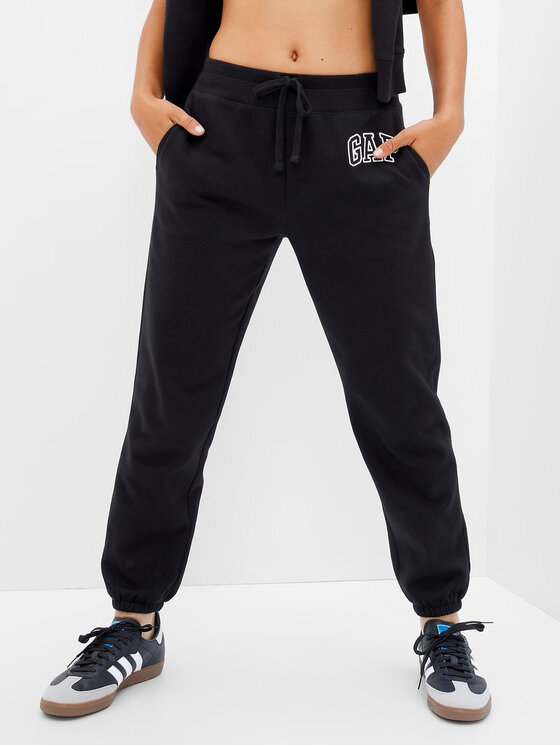 Gap Sportinės kelnės · Juoda · Regular Fit