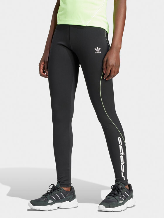 adidas Tamprės · Juoda