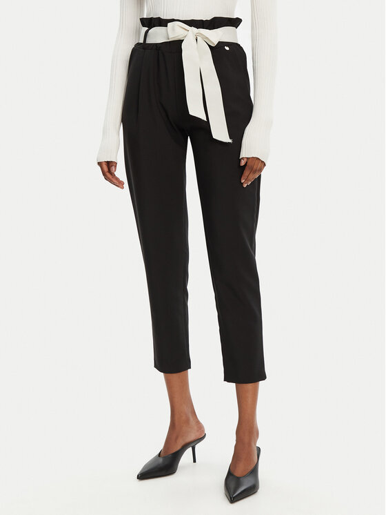 Rinascimento Medžiaginės kelnės · Juoda · Regular Fit