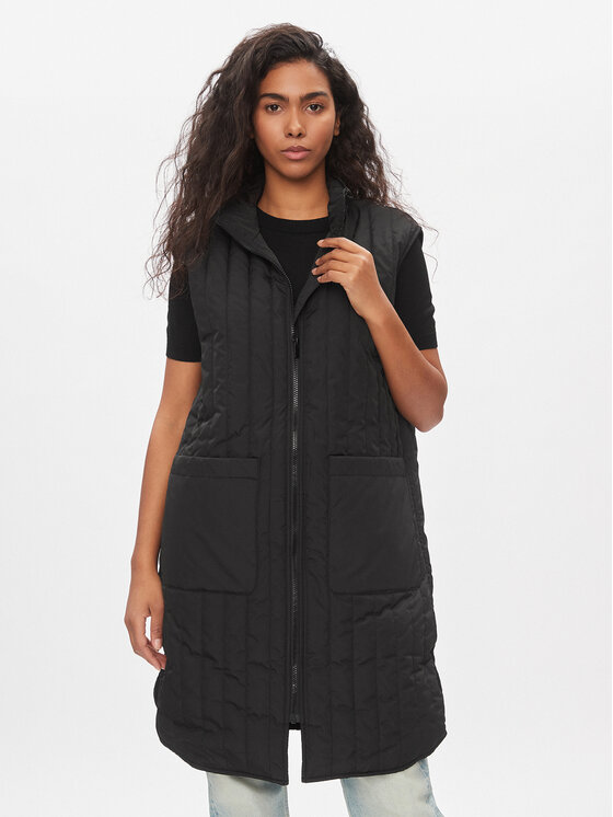 Vila Liemenė · Juoda