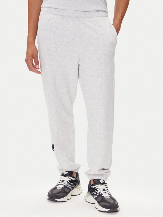 On Sportinės kelnės · Pilka · Relaxed Fit