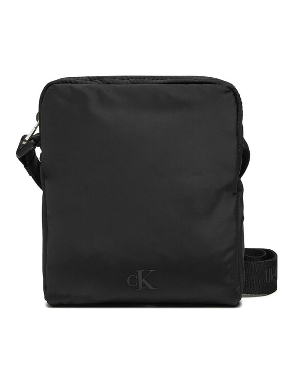 Calvin Klein Jeans Maža rankinė · Juoda