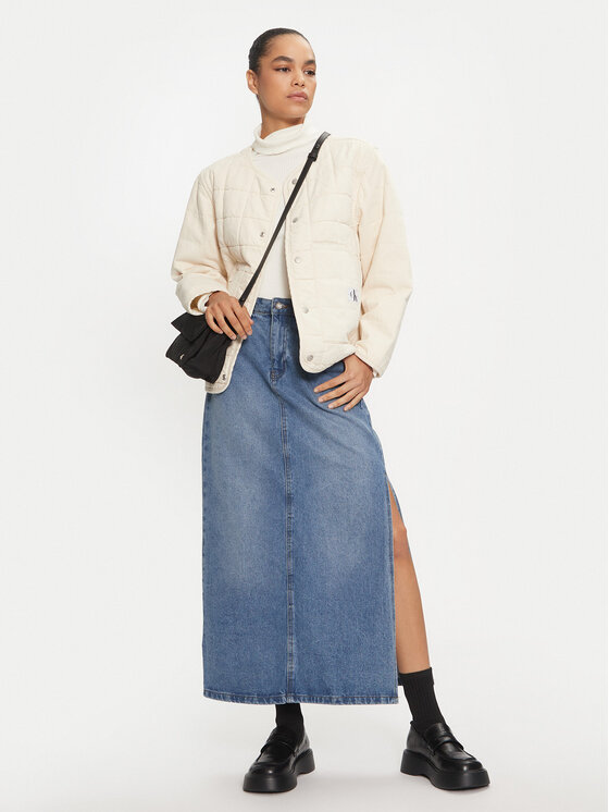 Calvin Klein Jeans Demisezoninė striukė · Smėlio