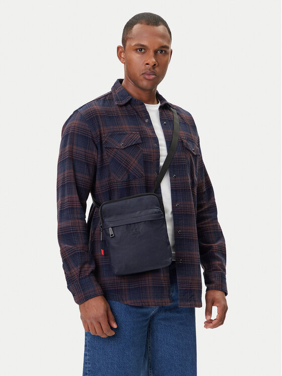 JOOP! Maža rankinė · Juoda