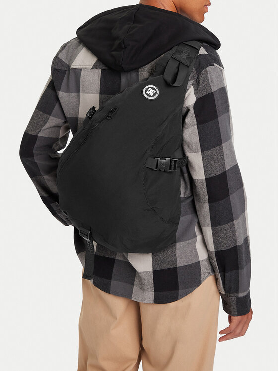 Kodas SUN15 DC Shoes Kuprinės · Juoda