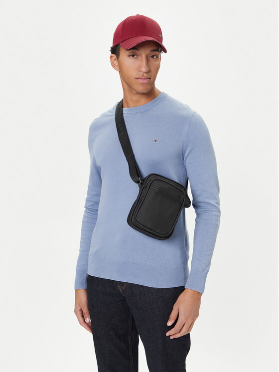 Tommy Hilfiger Maža rankinė · Juoda