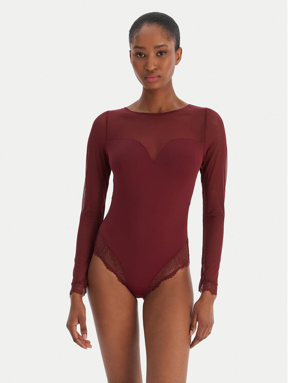 Ysabel Mora Glaustinukė · Vyšninė