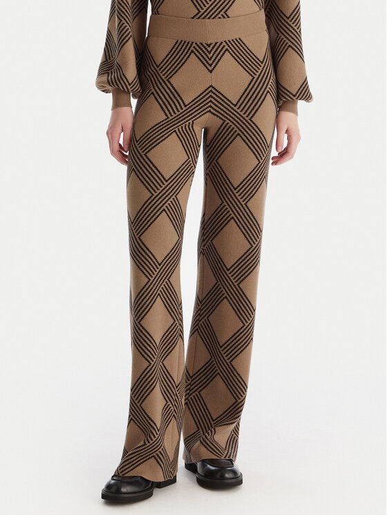 ONLY Megztos kelnės · Smėlio · Relaxed Fit