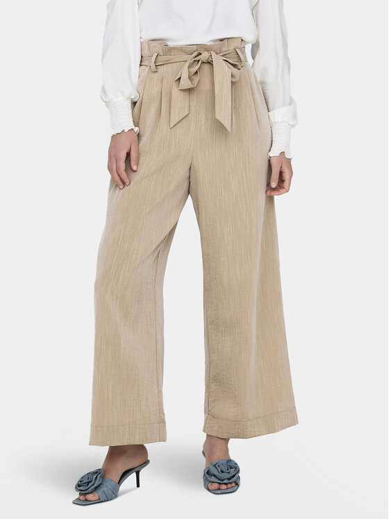 ONLY Medžiaginės kelnės · Smėlio · Regular Fit