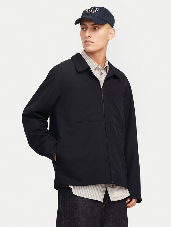 Jack & Jones Demisezoninė striukė · Juoda
