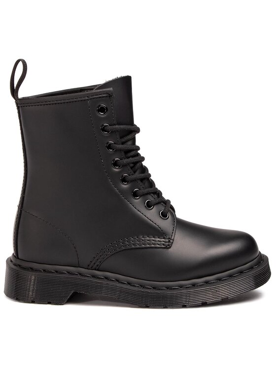 Dr. Martens Kerzai · Juoda
