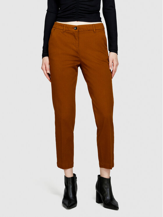 Sisley Chinos kelnes · Ruda · Slim Fit