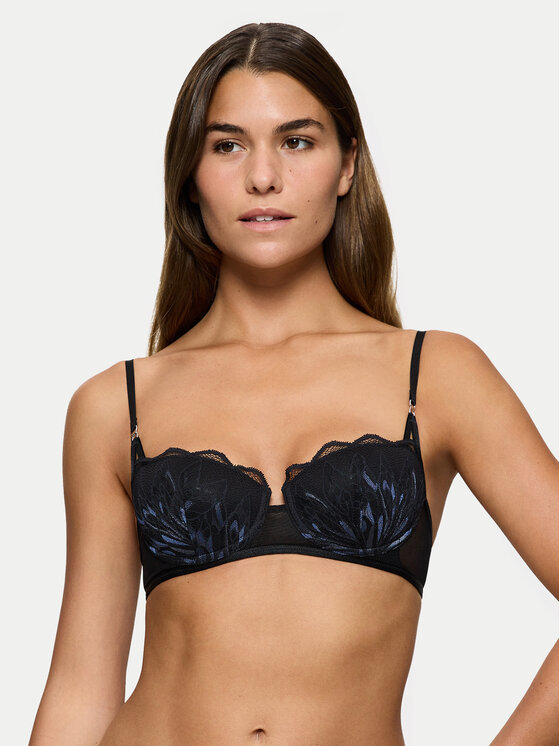 Triumph Pusiau dengta (balcony bra) liemenėlė · Juoda