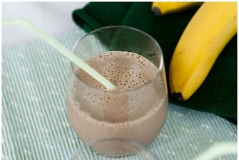 Bananinis kavos kokteilis